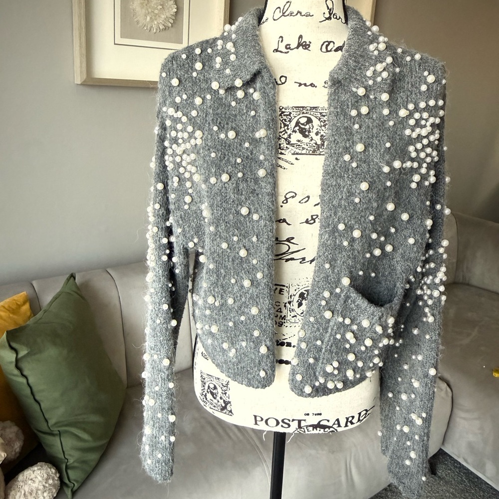 Zara Gray Pearl-Studded Blazer